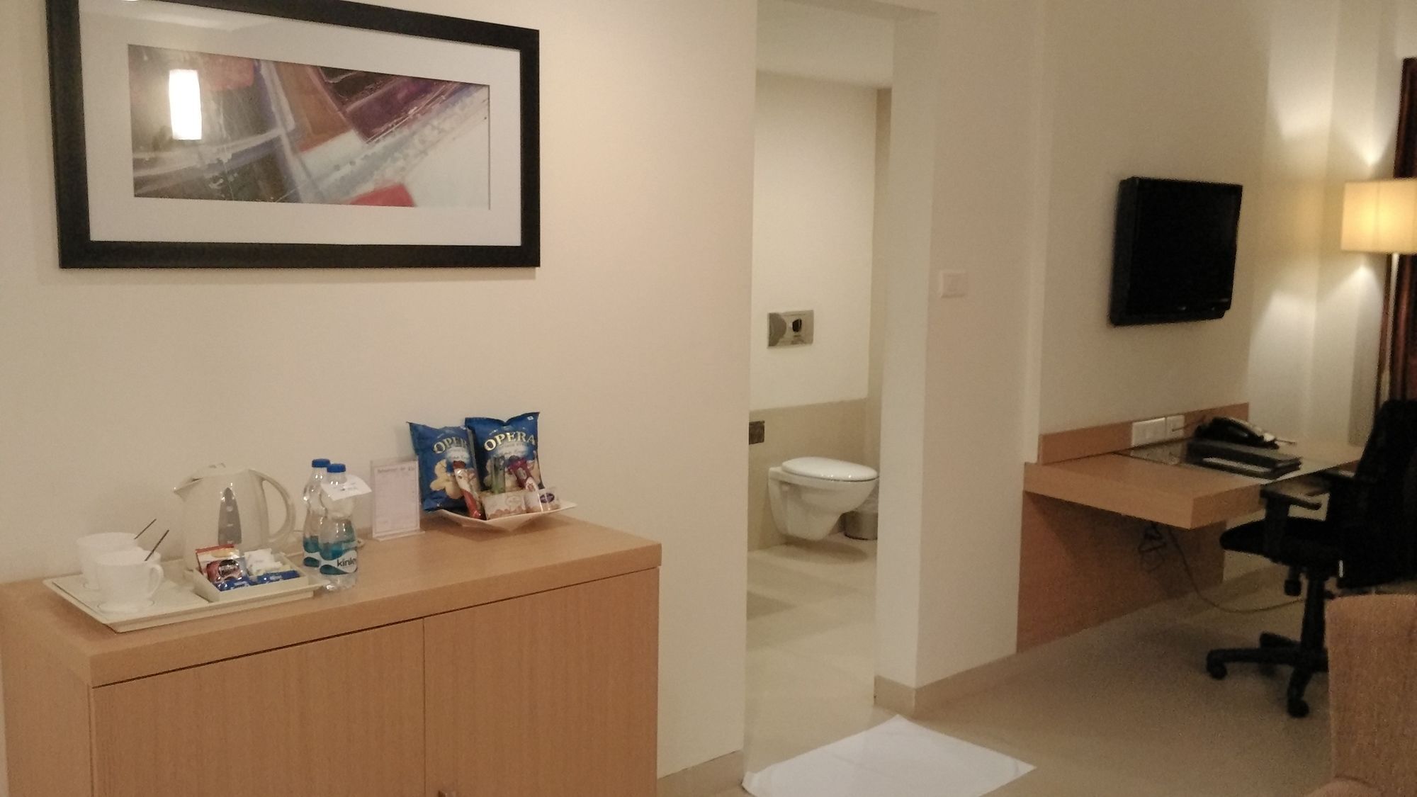 Radha Regent Electronic City Kammasandra Εξωτερικό φωτογραφία