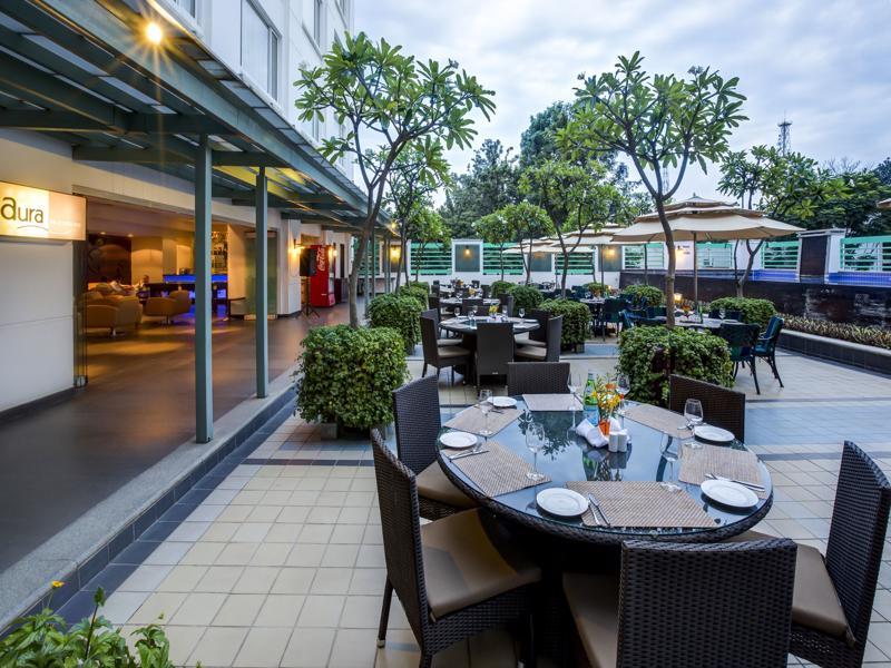 Radha Regent Electronic City Kammasandra Εξωτερικό φωτογραφία